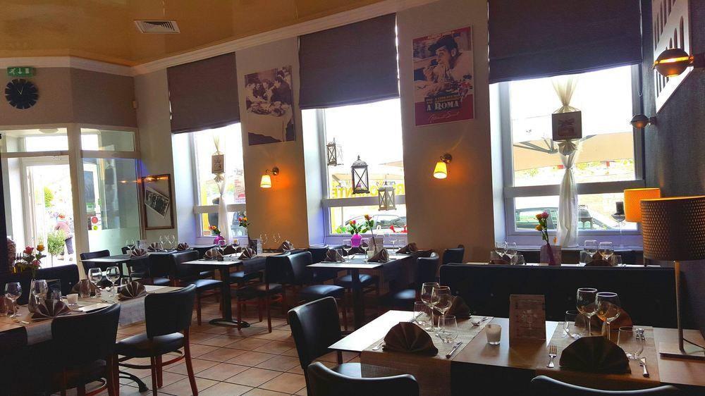 Hotel-Restaurant Windsor Мондорф-Лес-Баинс Экстерьер фото