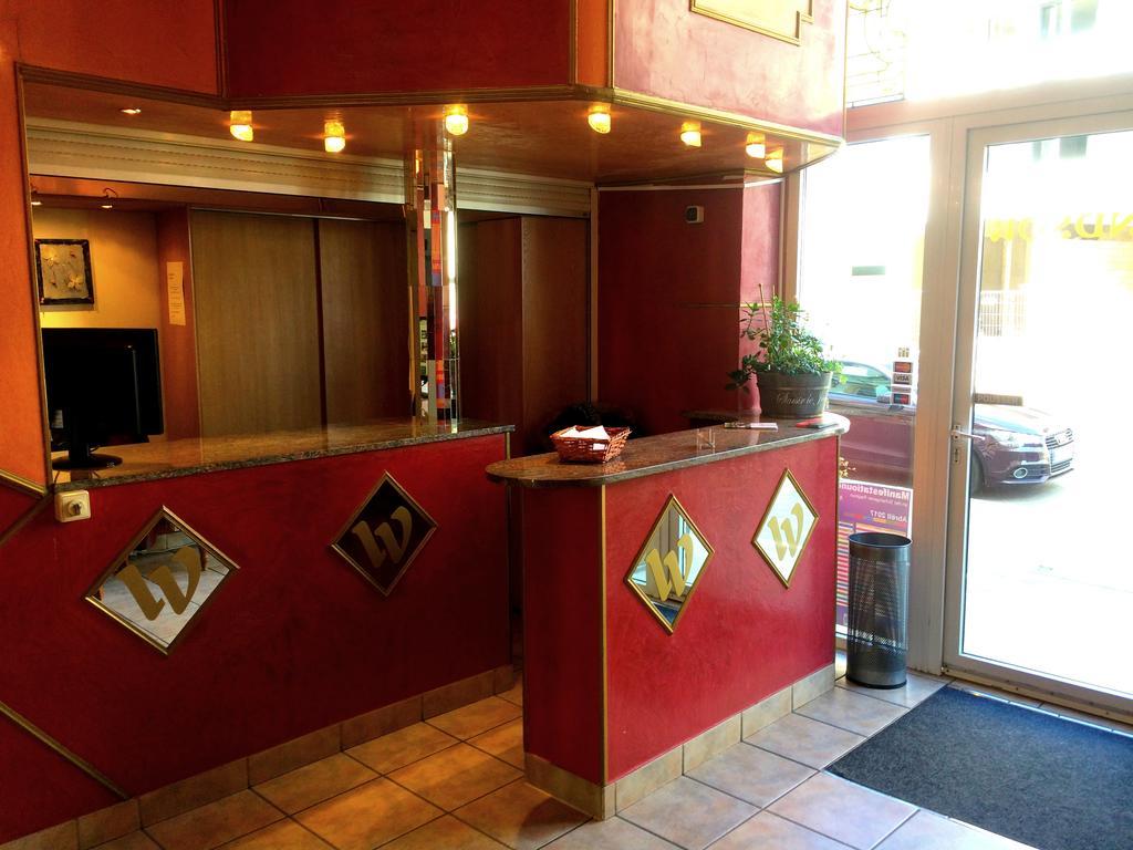 Hotel-Restaurant Windsor Мондорф-Лес-Баинс Экстерьер фото