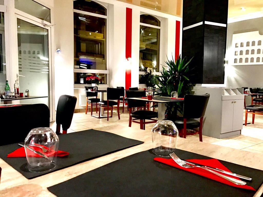 Hotel-Restaurant Windsor Мондорф-Лес-Баинс Экстерьер фото