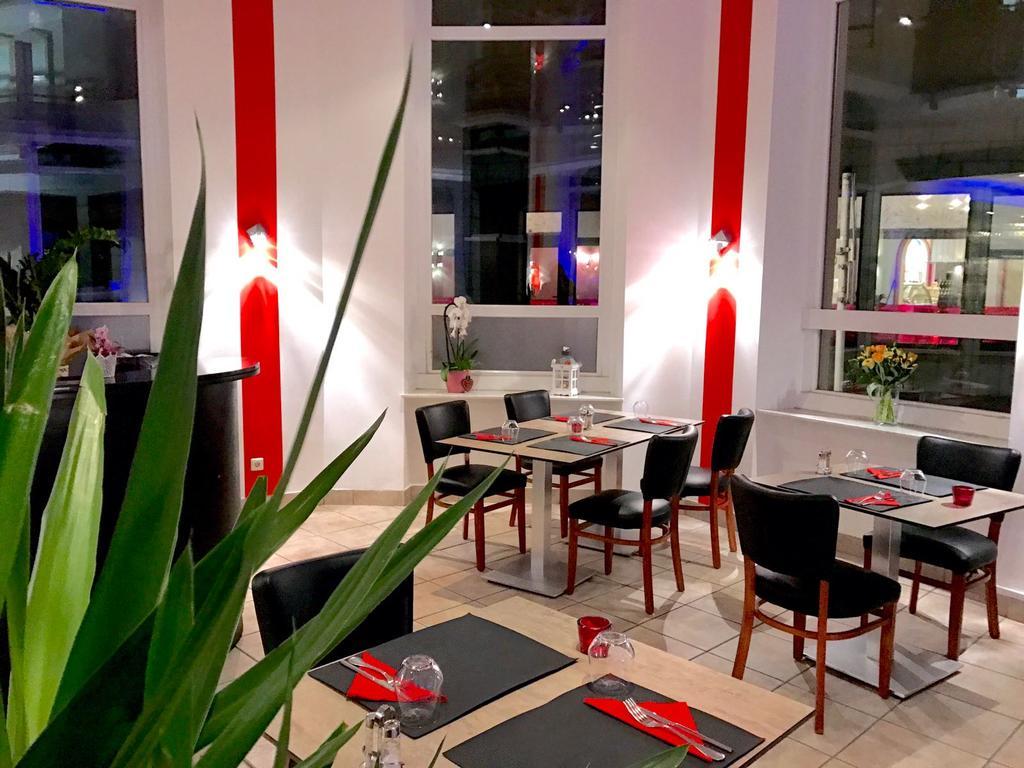 Hotel-Restaurant Windsor Мондорф-Лес-Баинс Экстерьер фото